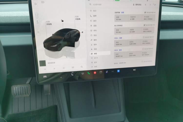 Used Tesla Model 3 2023 Rear-Wheel-Drive Version Audio And AC Panel