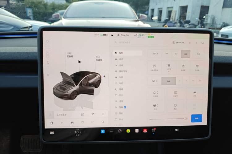 Used Tesla Model 3 2023 Rear-Wheel-Drive Version Audio And AC Panel