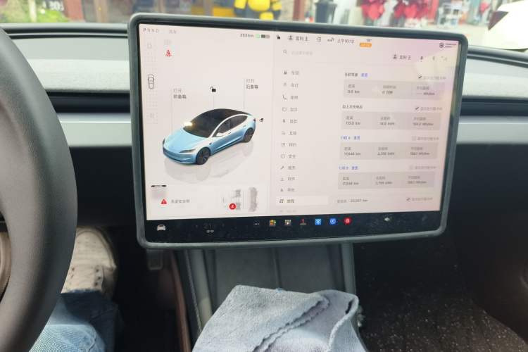 Used Tesla Model 3 2023 Long-Range All-Wheel-Drive Version Audio And AC Panel
