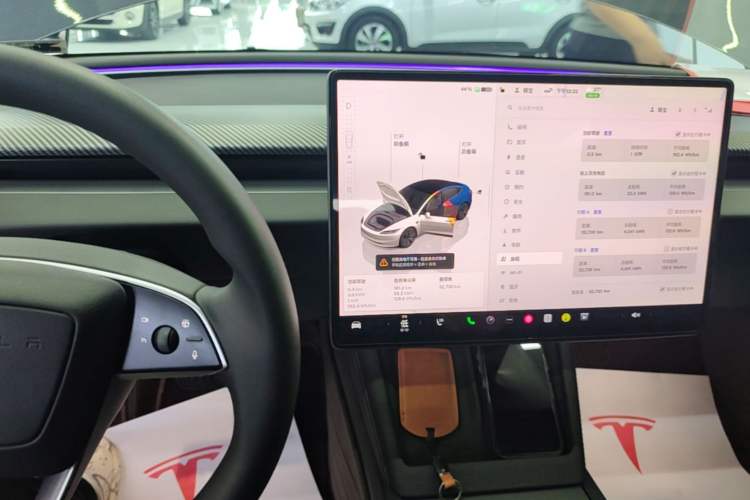 Used Tesla Model 3 2023 Rear-Wheel-Drive Version Audio And AC Panel