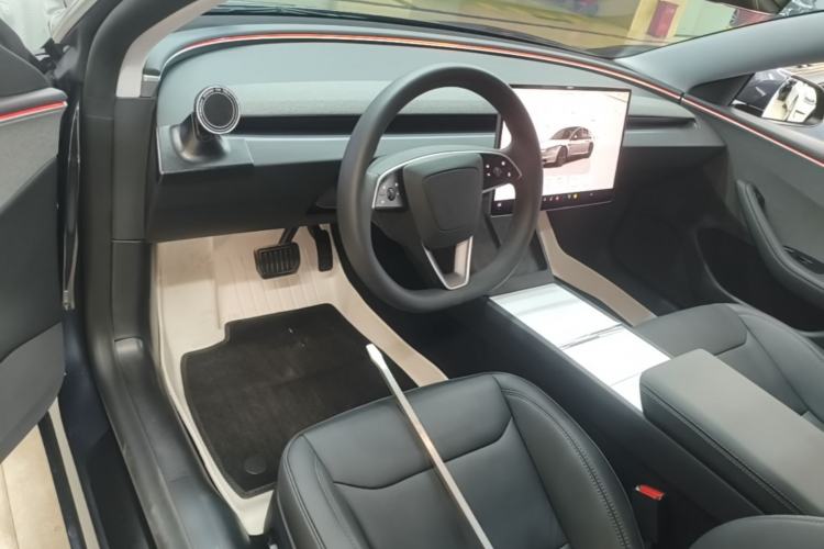 Used Tesla Model 3 2023 Rear-Wheel-Drive Version Center Console