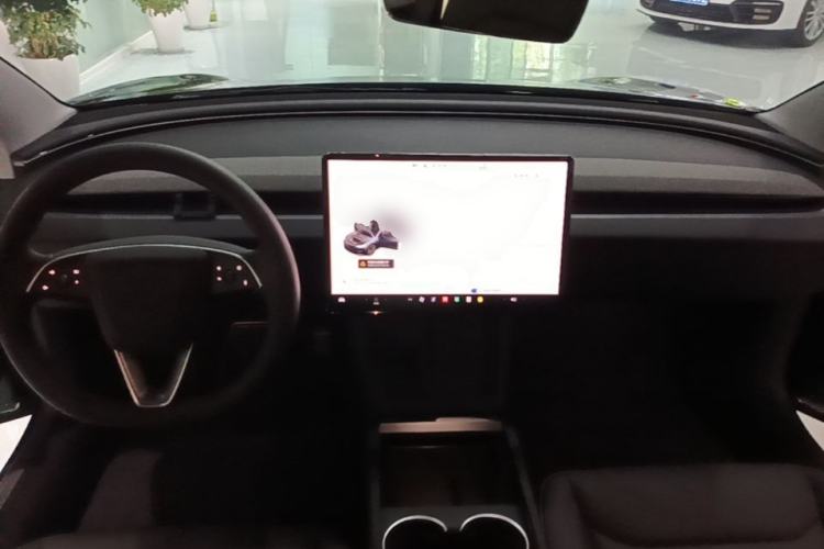 Used Tesla Model 3 2023 Long-Range All-Wheel-Drive Version Center Console