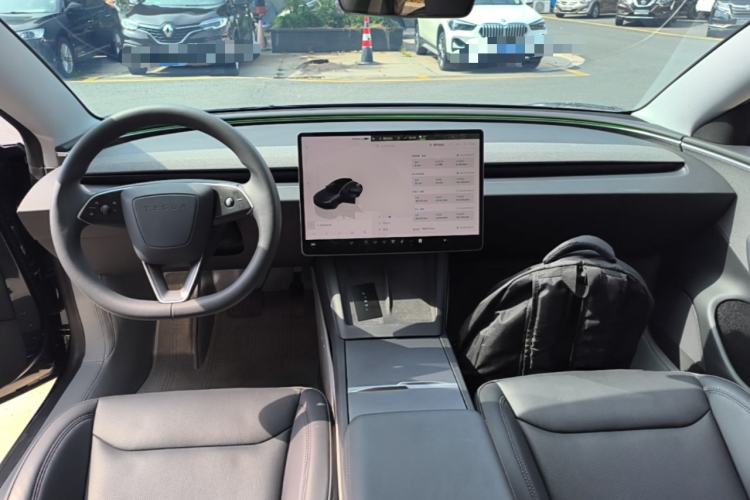 Used Tesla Model 3 2023 Rear-Wheel-Drive Version Center Console