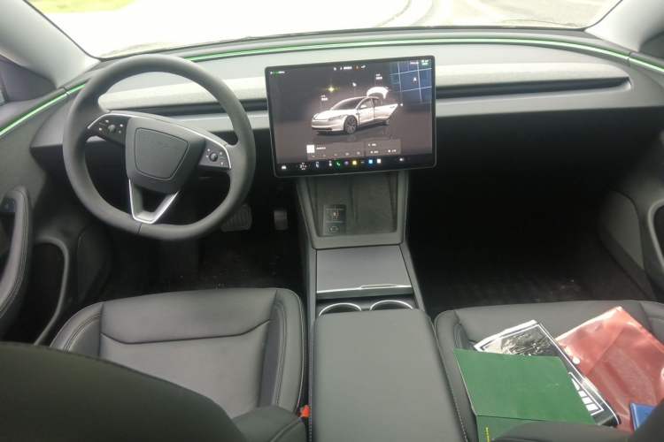 Used Tesla Model 3 2023 Rear-Wheel-Drive Version Center Console