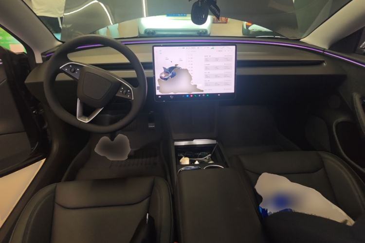 Used Tesla Model 3 2023 Long-Range All-Wheel-Drive Version Center Console