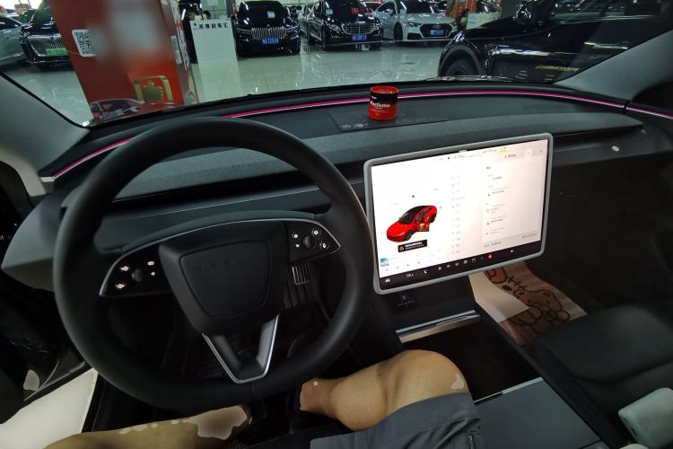 Used Tesla Model 3 2023 Rear-Wheel-Drive Version Center Console