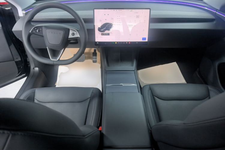 Used Tesla Model 3 2023 Rear-Wheel-Drive Version Center Console