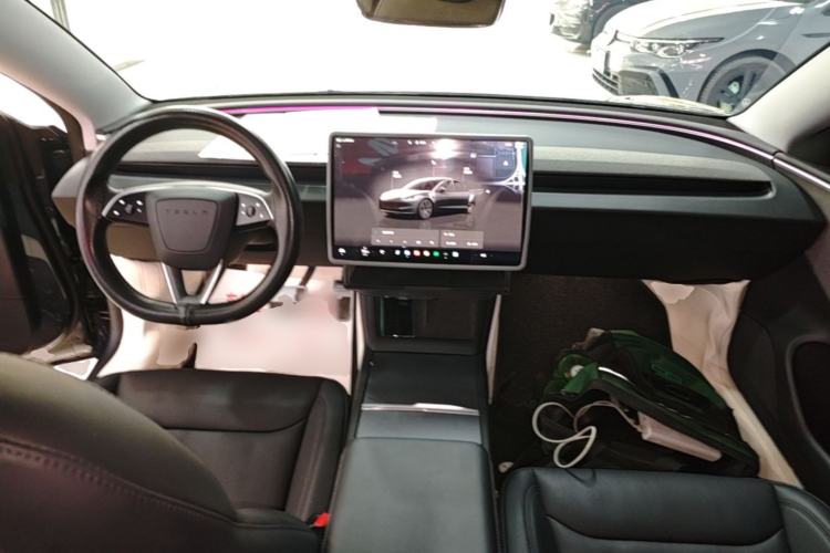 Used Tesla Model 3 2023 Rear-Wheel-Drive Version Center Console
