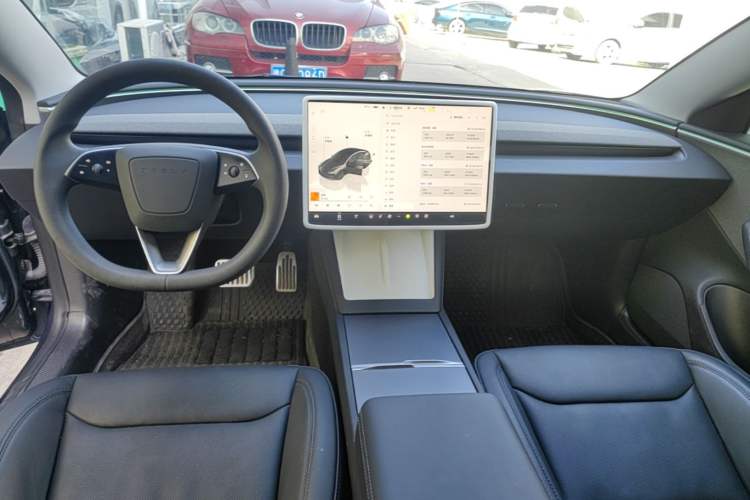 Used Tesla Model 3 2023 Rear-Wheel-Drive Version Center Console