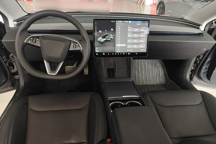 Used Tesla Model 3 2023 Rear-Wheel-Drive Version Center Console