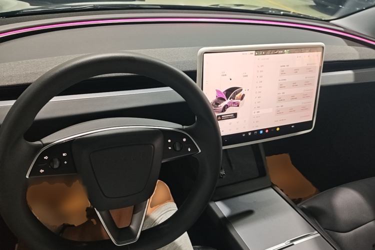 Used Tesla Model 3 2023 Long-Range All-Wheel-Drive Version Center Console
