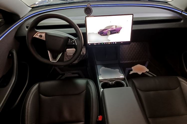 Used Tesla Model 3 2023 Rear-Wheel-Drive Version Center Console