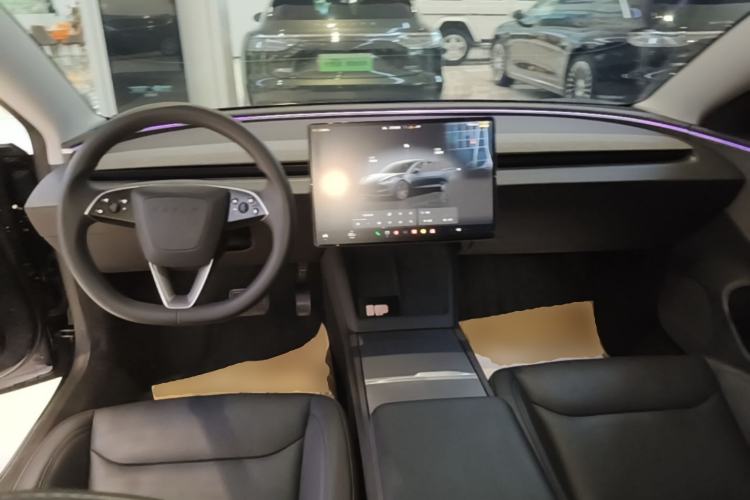 Used Tesla Model 3 2023 Rear-Wheel-Drive Version Center Console