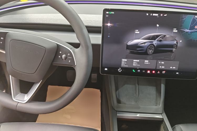 Used Tesla Model 3 2023 Rear-Wheel-Drive Version Center Console