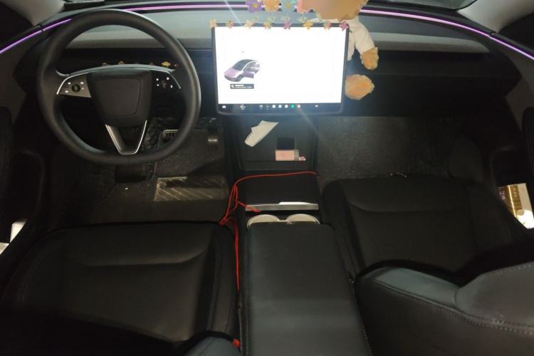 Used Tesla Model 3 2023 Rear-Wheel-Drive Version Center Console