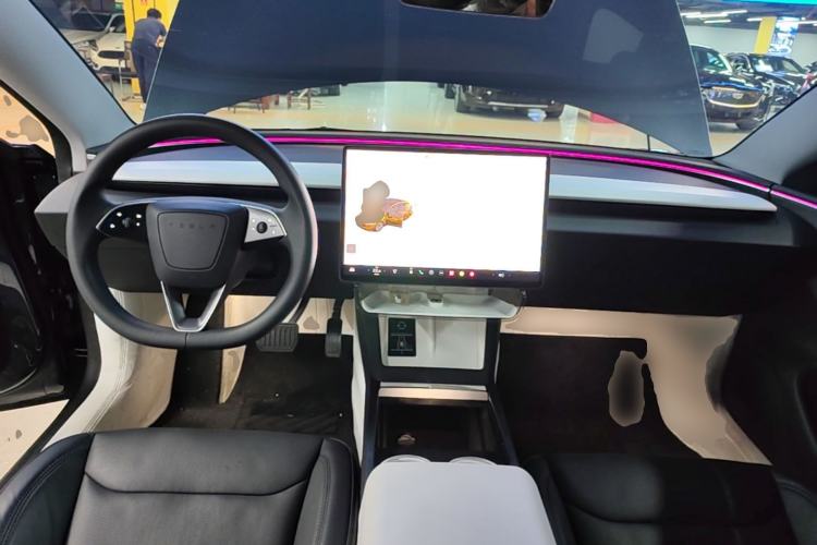Used Tesla Model 3 2023 Rear-Wheel-Drive Version Center Console