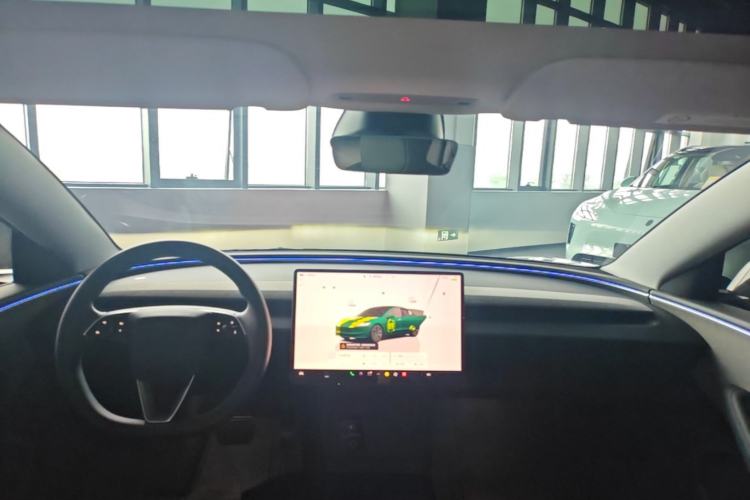 Used Tesla Model 3 2023 Rear-Wheel-Drive Version Center Console