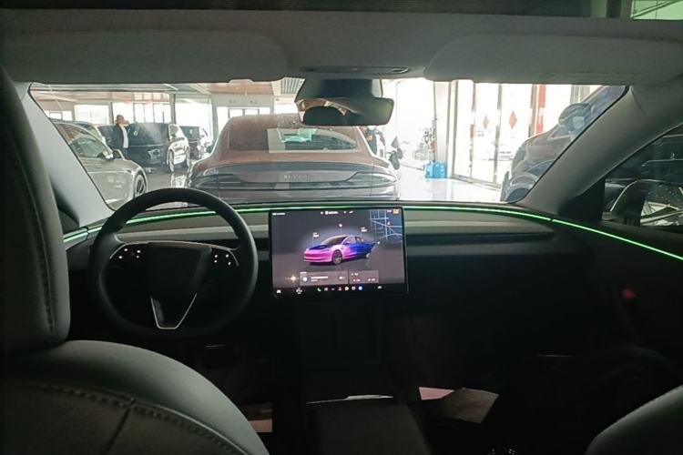Used Tesla Model 3 2023 Rear-Wheel-Drive Version Center Console