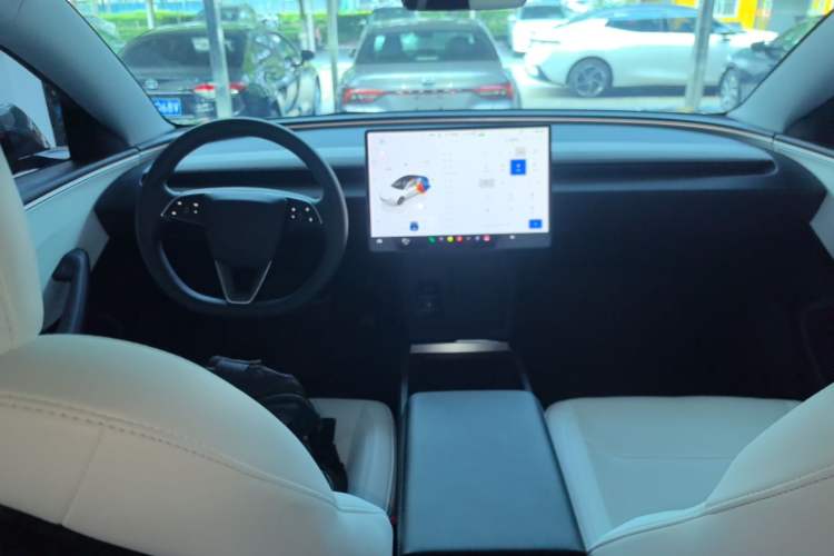 Used Tesla Model 3 2023 Rear-Wheel-Drive Version Center Console
