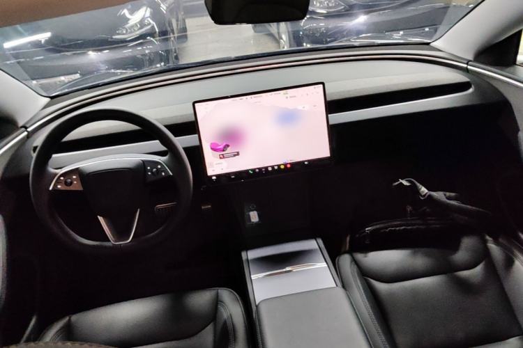 Used Tesla Model 3 2023 Rear-Wheel-Drive Version Center Console