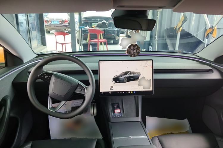 Used Tesla Model 3 2023 Rear-Wheel-Drive Version Center Console