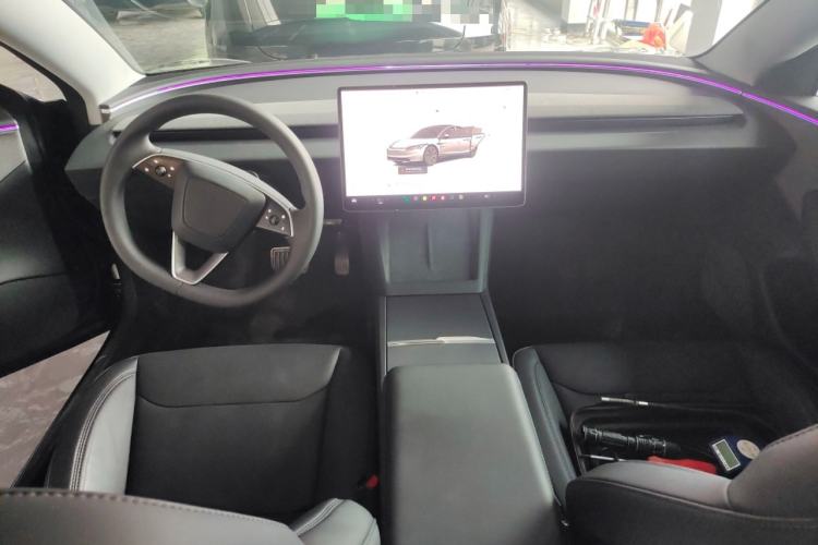 Used Tesla Model 3 2023 Rear-Wheel-Drive Version Center Console
