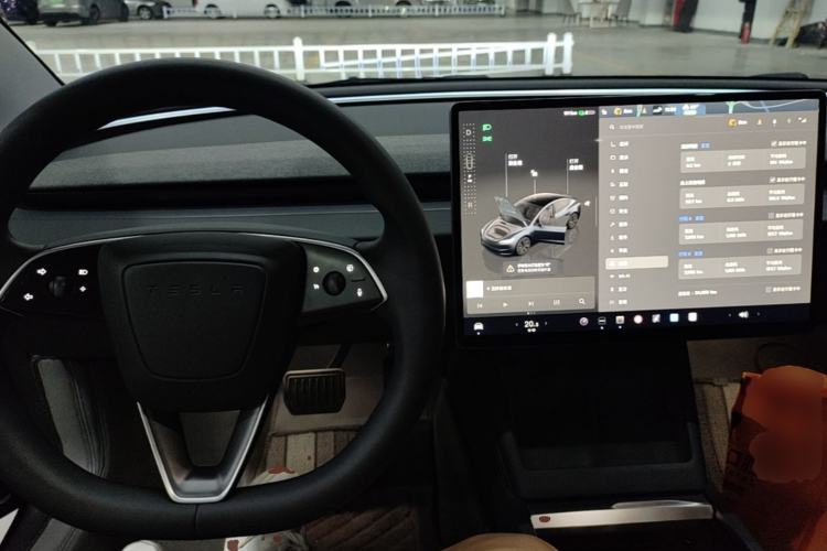 Used Tesla Model 3 2023 Rear-Wheel-Drive Version Center Console