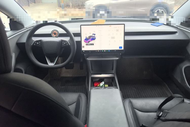 Used Tesla Model 3 2023 Rear-Wheel-Drive Version Center Console