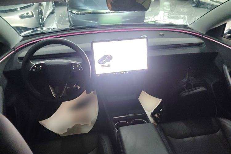 Used Tesla Model 3 2023 Rear-Wheel-Drive Version Center Console