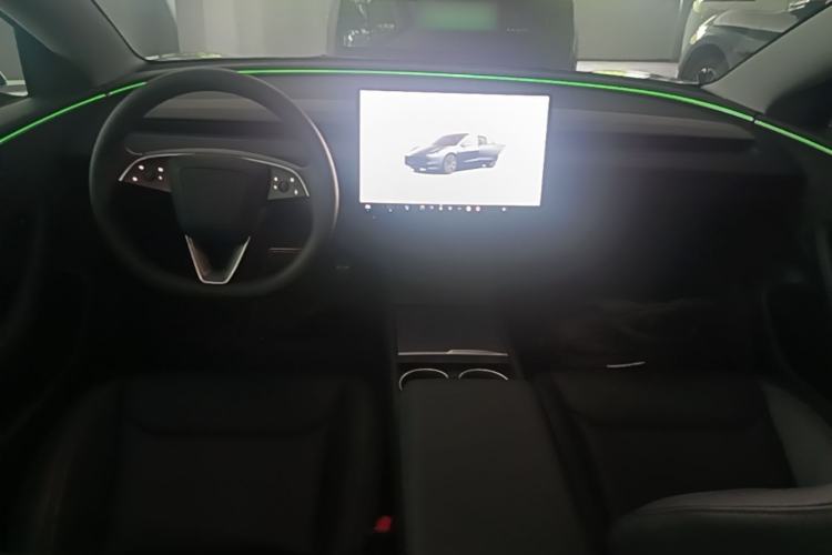 Used Tesla Model 3 2023 Long-Range All-Wheel-Drive Version Center Console
