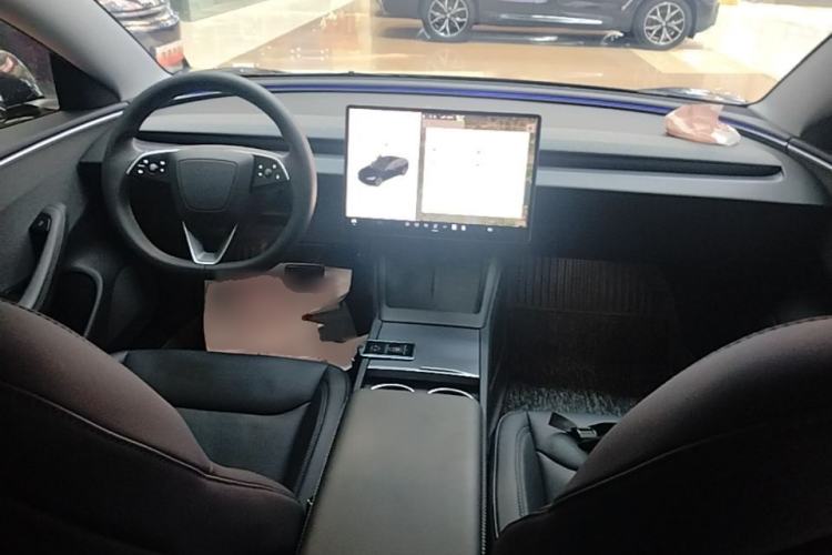 Used Tesla Model 3 2023 Rear-Wheel-Drive Version Center Console