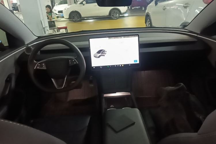 Used Tesla Model 3 2023 Rear-Wheel-Drive Version Center Console