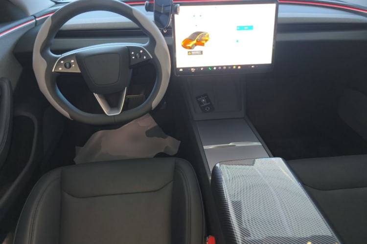 Used Tesla Model 3 2023 Rear-Wheel-Drive Version Center Console