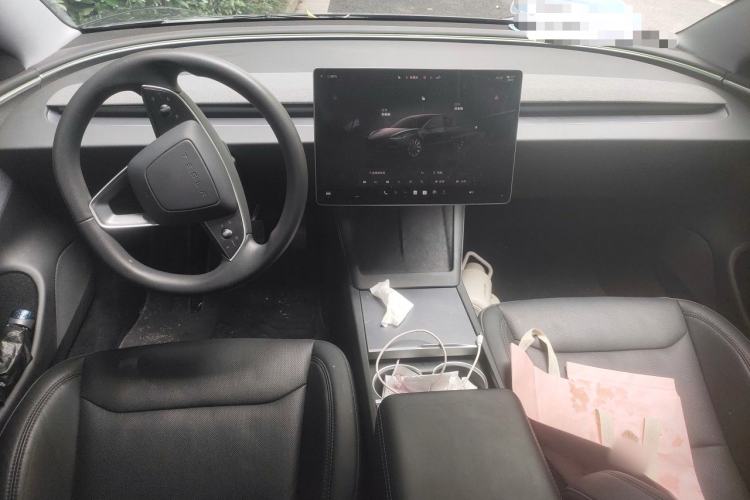 Used Tesla Model 3 2023 Rear-Wheel-Drive Version Center Console