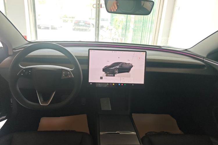 Used Tesla Model 3 2023 Rear-Wheel-Drive Version Center Console