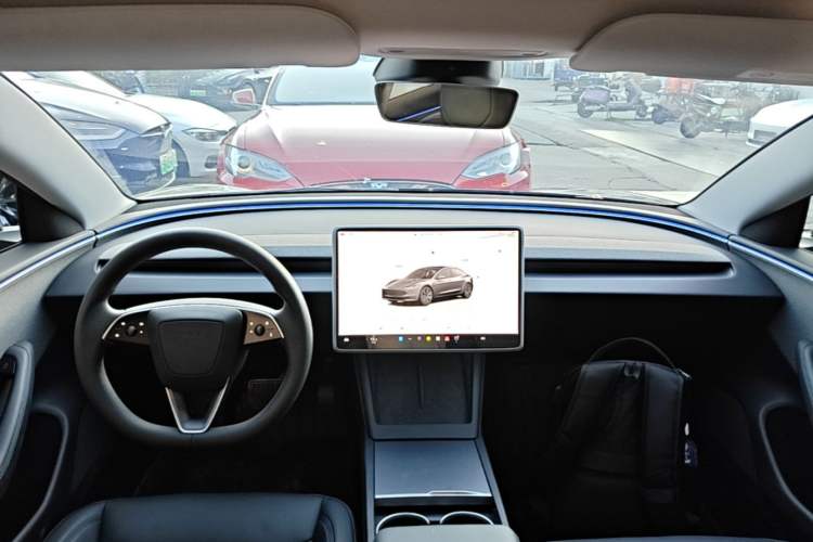 Used Tesla Model 3 2023 Rear-Wheel-Drive Version Center Console