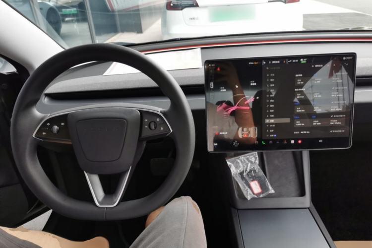 Used Tesla Model 3 2023 Rear-Wheel-Drive Version Center Console