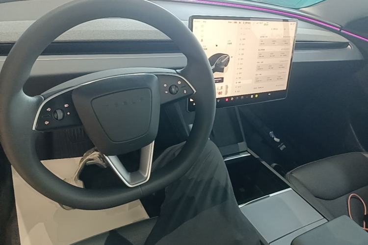 Used Tesla Model 3 2023 Rear-Wheel-Drive Version Center Console