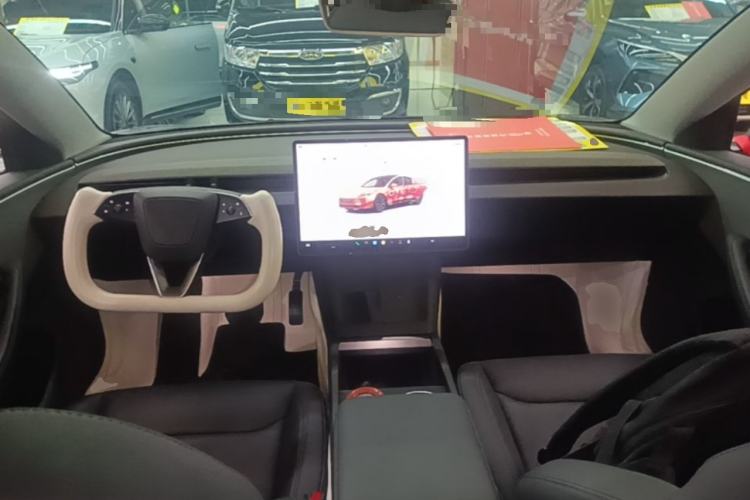 Used Tesla Model 3 2023 Rear-Wheel-Drive Version Center Console