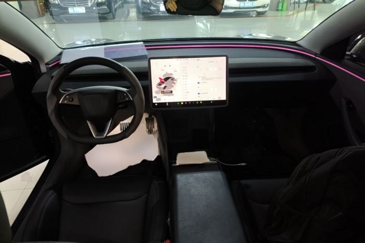 Used Tesla Model 3 2023 Rear-Wheel-Drive Version Center Console