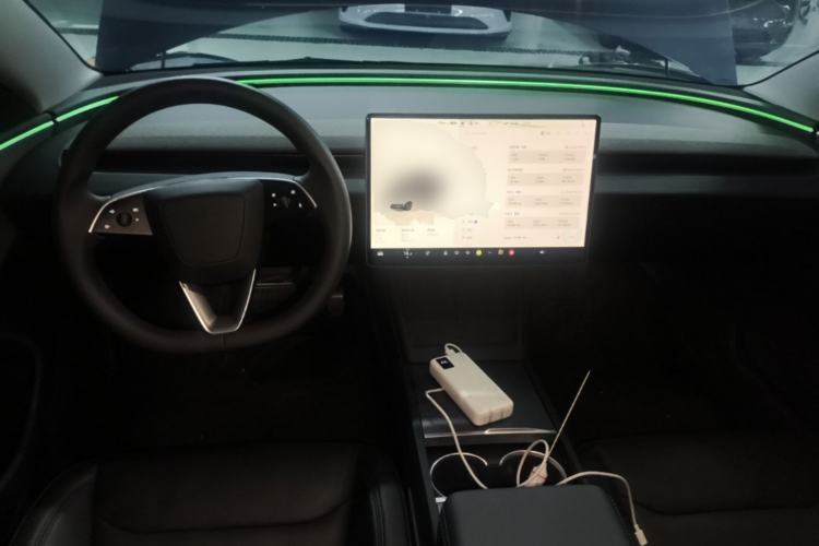 Used Tesla Model 3 2023 Rear-Wheel-Drive Version Center Console