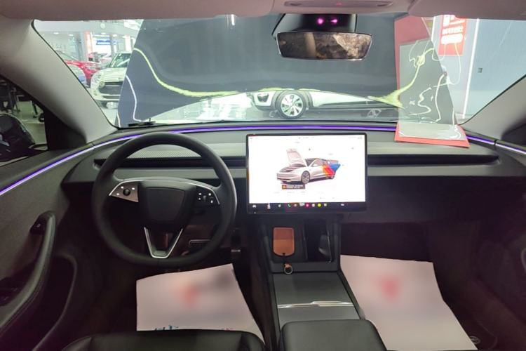 Used Tesla Model 3 2023 Rear-Wheel-Drive Version Center Console