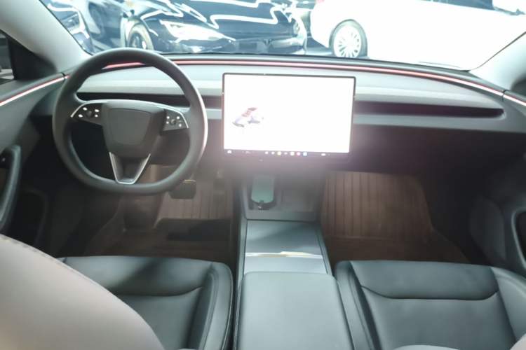 Used Tesla Model 3 2023 Rear-Wheel-Drive Version Center Console