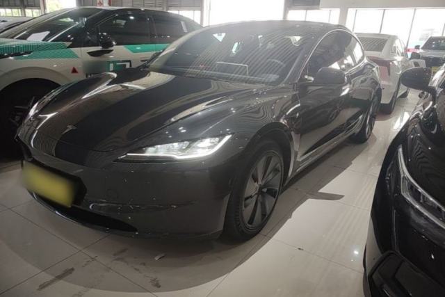Used Tesla Model 3 2023 Rear-Wheel-Drive Version