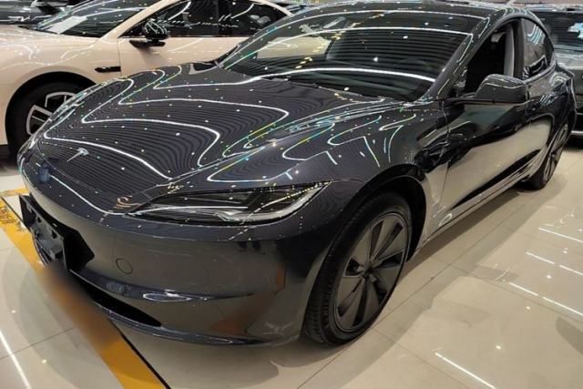 Used Tesla Model 3 2023 Rear-Wheel-Drive Version