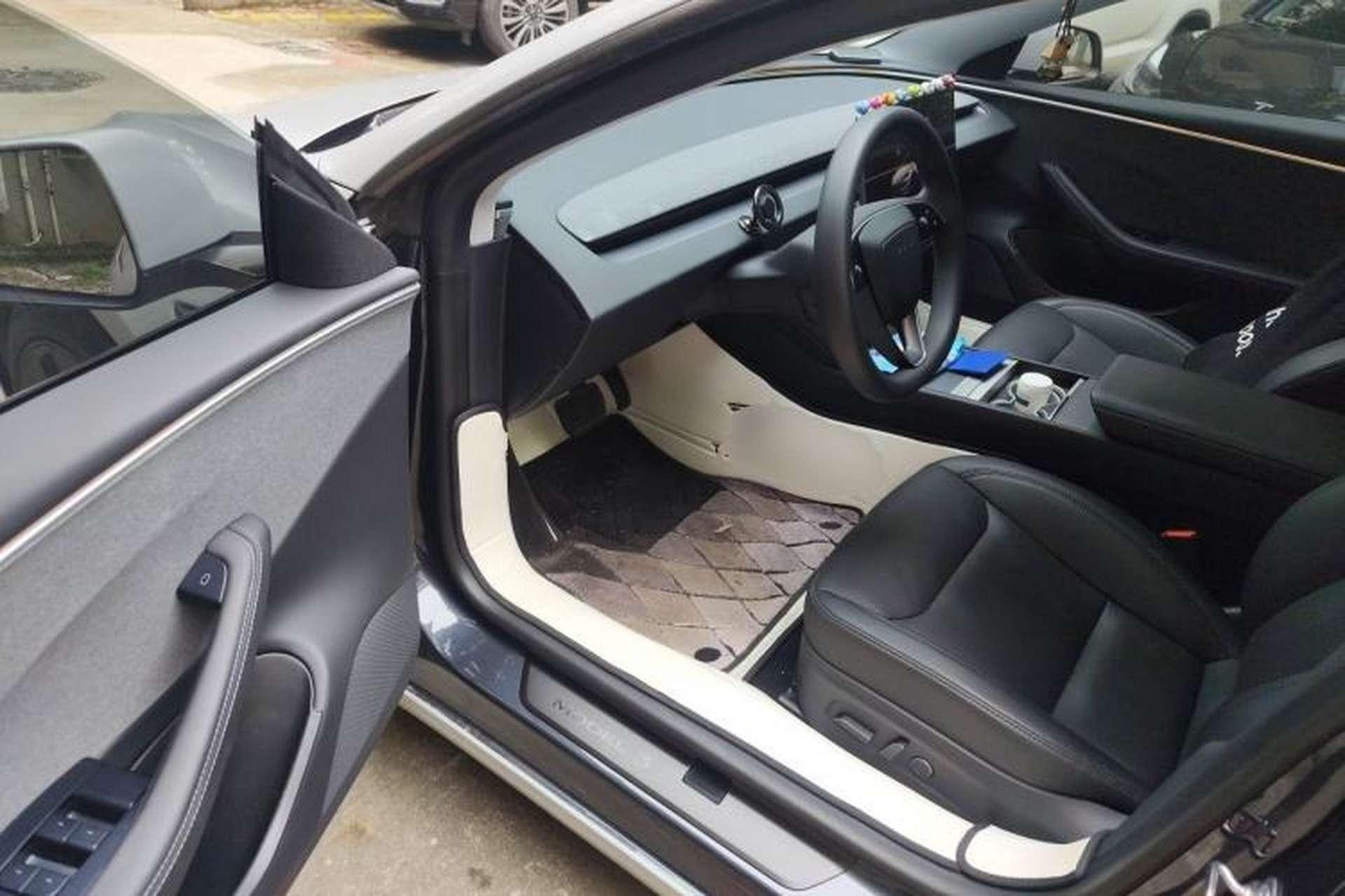 Used Tesla Model 3 2023 Rear-Wheel-Drive Version Driver Seat