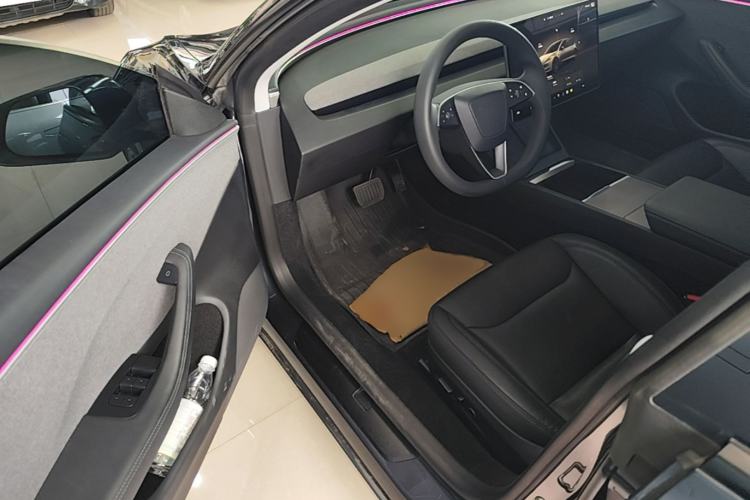 Used Tesla Model 3 2023 Rear-Wheel-Drive Version Driver Seat