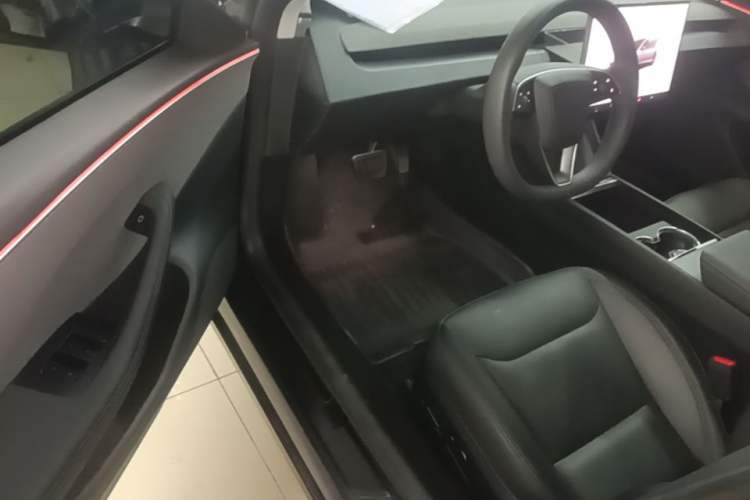 Used Tesla Model 3 2023 Rear-Wheel-Drive Version Driver Seat