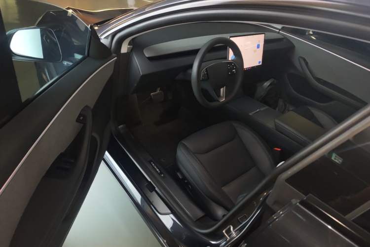 Used Tesla Model 3 2023 Rear-Wheel-Drive Version Driver Seat