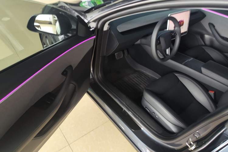 Used Tesla Model 3 2023 Rear-Wheel-Drive Version Driver Seat
